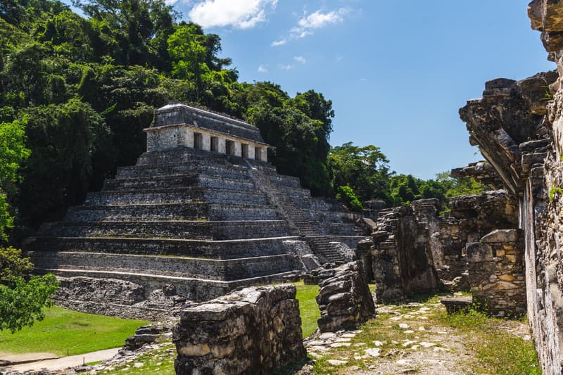 México profundo: Chiapas, mundo maya y Caribe