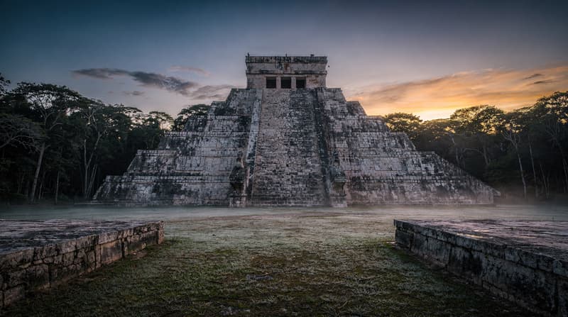 Chichén Itzá al amanecer: ¿merece la pena madrugar tanto?